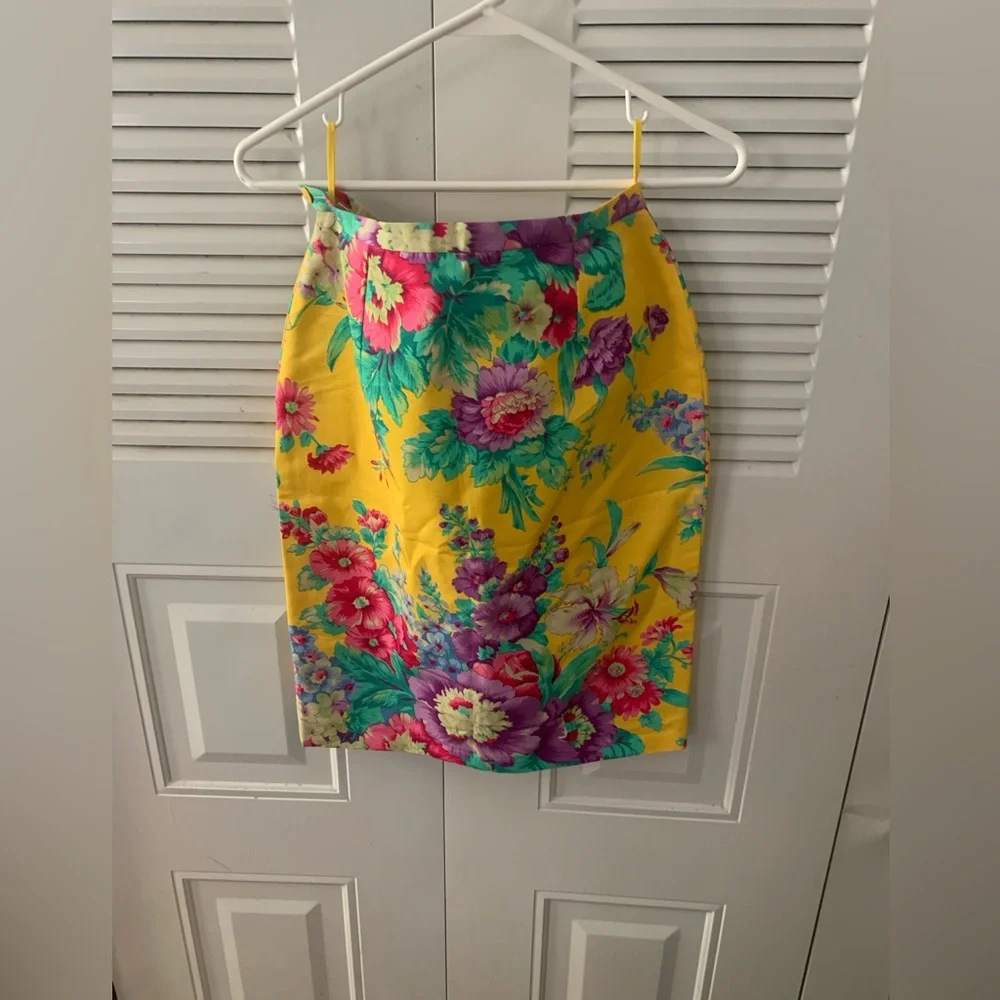 Georges Rech Floral Yellow Skirt Suit - Picture 2 of 8